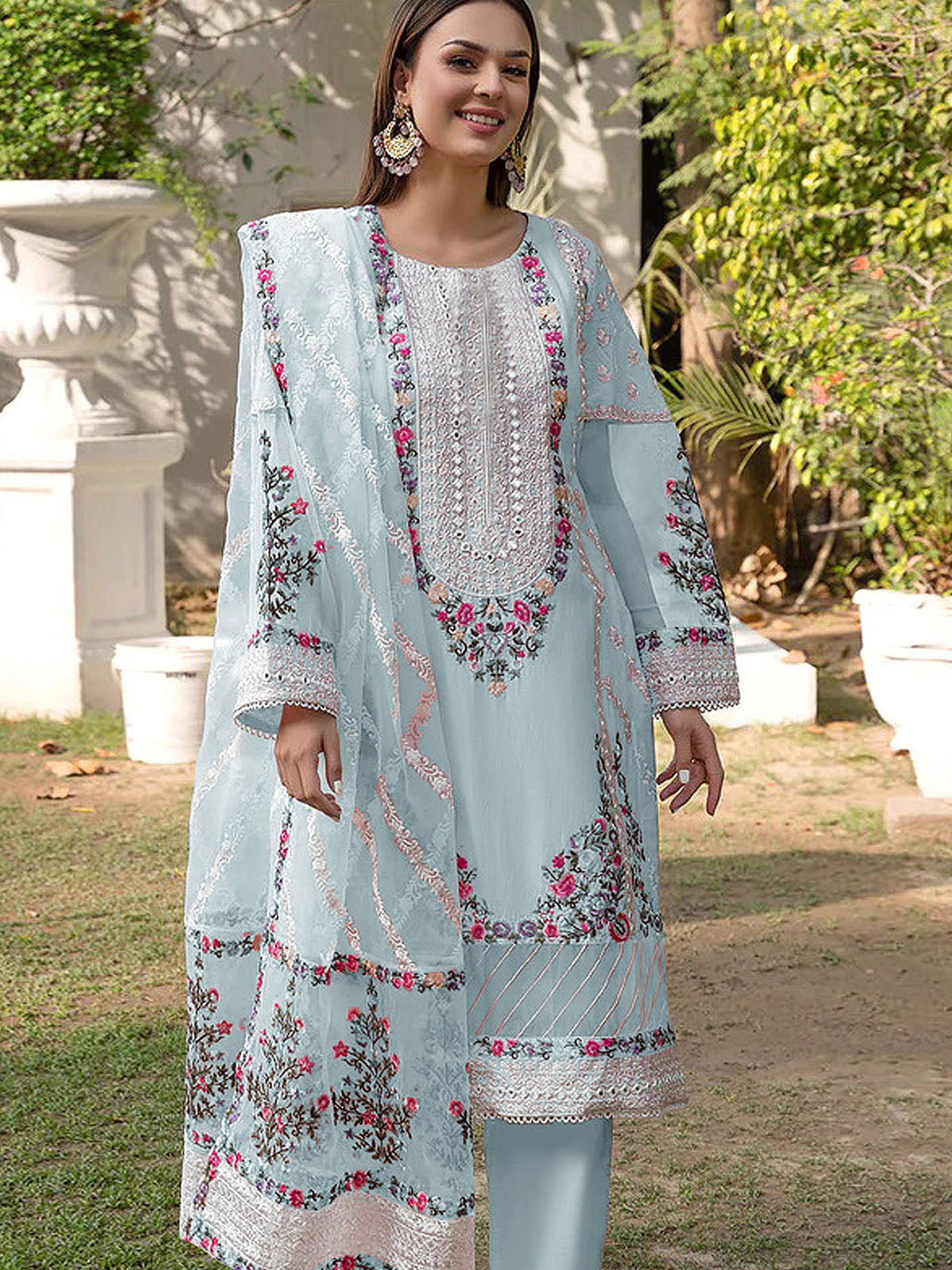 Buy MAHATI Blue Georgette Semi Stitched Suit Online at Low Prices in India  - Paytmmall.com